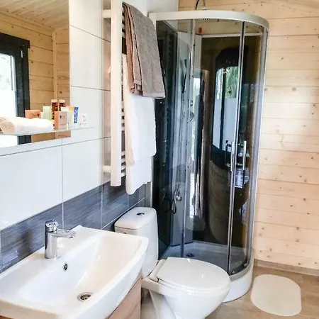 W Bance Glamping Tente de luxe Łódź